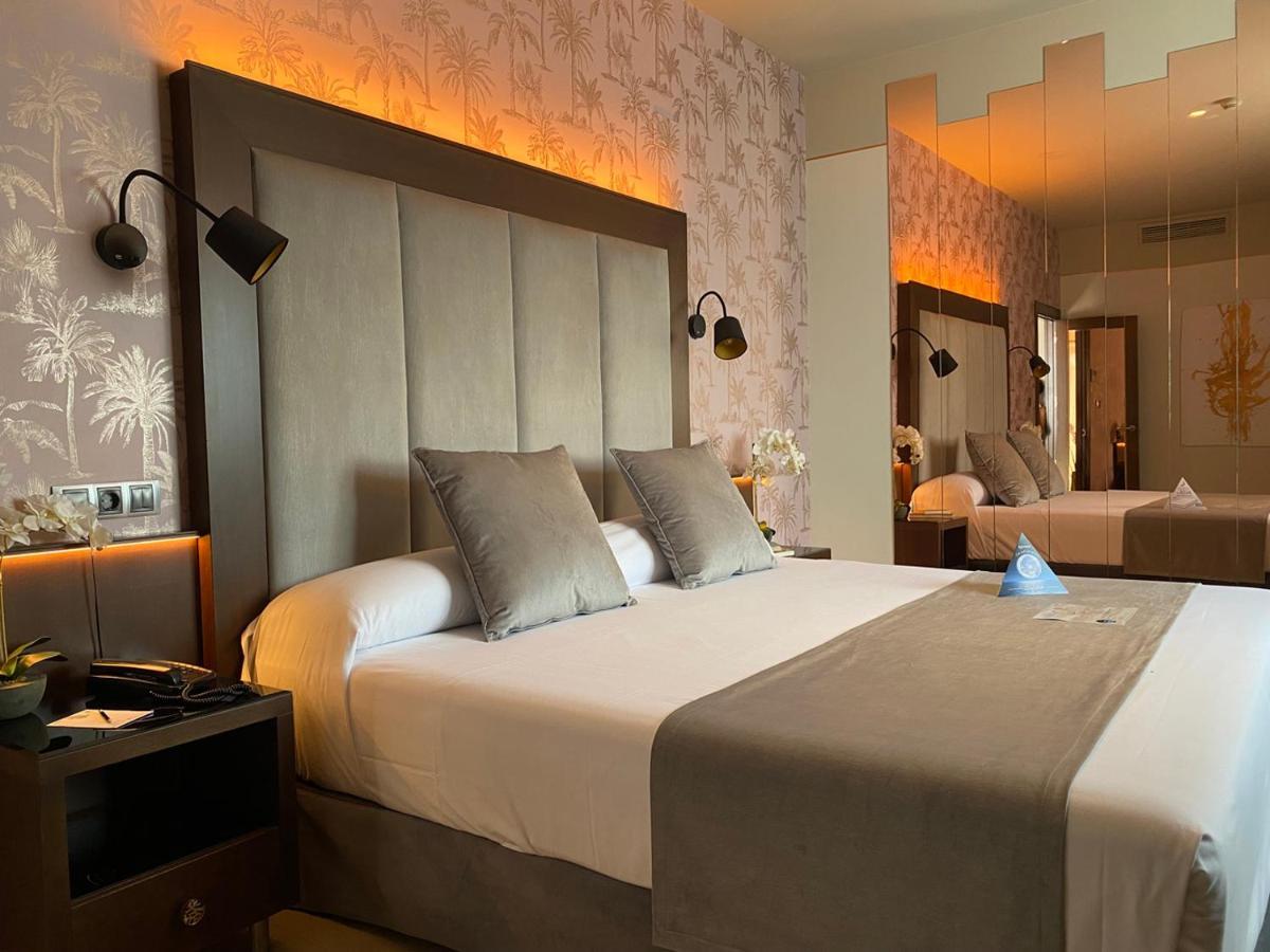 On Aleta Room Designed For Adults Almuñécar Eksteriør bilde